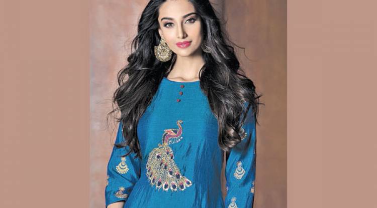 প্যাটার্ন বৈচিত্র্যে বর্তমানের পোশাক